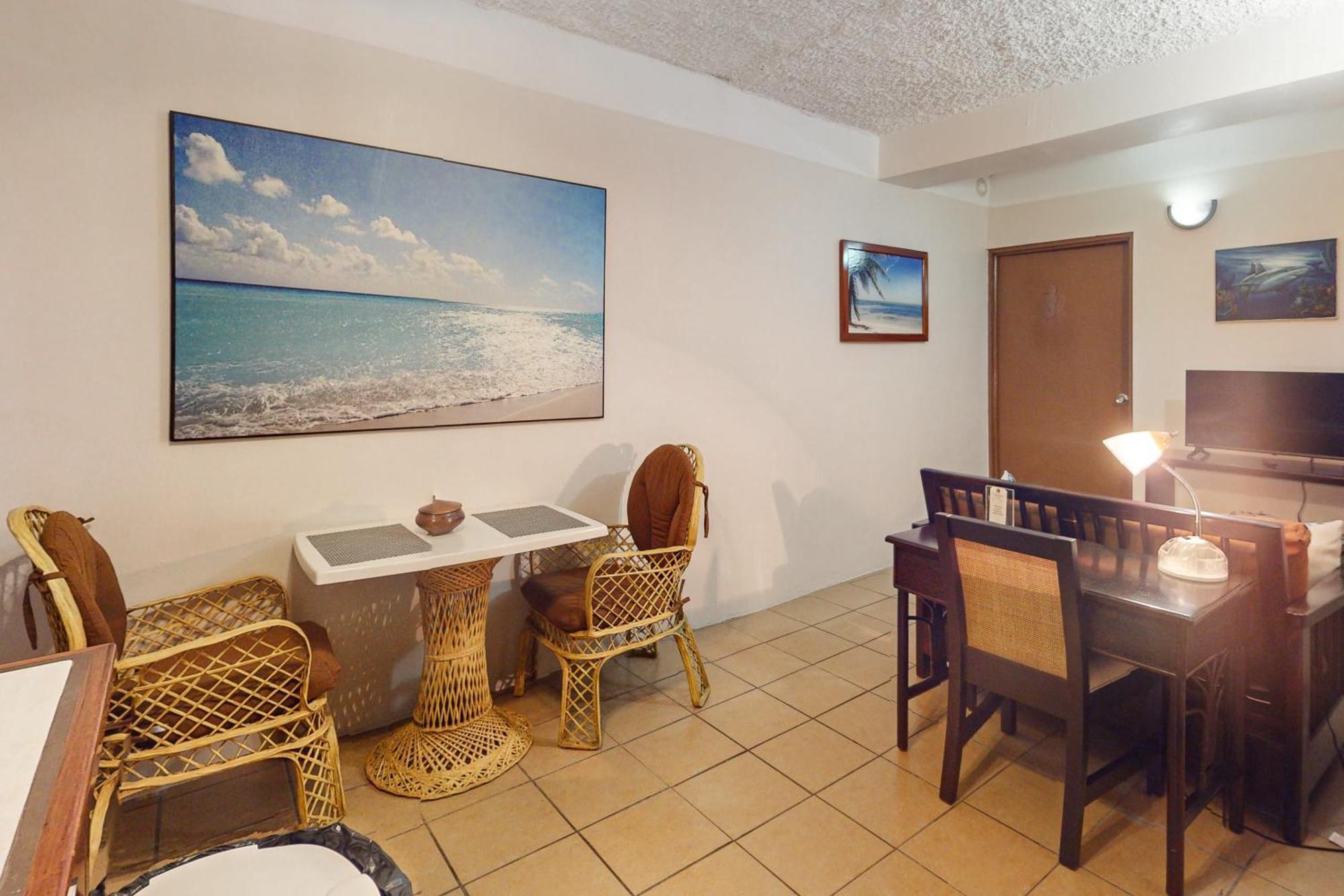 Hummingbird Home Suites San Pedro  Zimmer foto